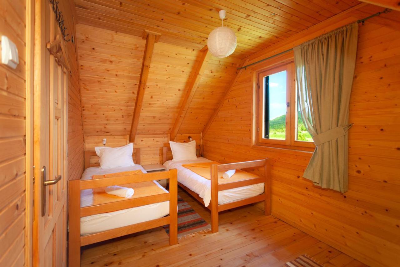 Family Lux Apartments Zabljak  Exterior photo